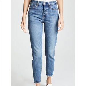 Levis’s Wedgie Icon Fit Jeans